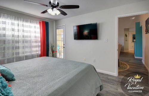 Royal Dream at Avalon Clearwater - Pool & Free Parking - 10 Min Drive to Clearwater Beach - Foto 17