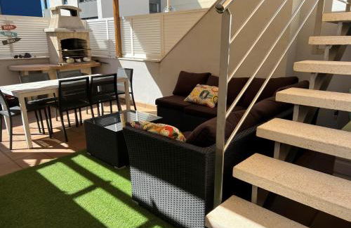 Cozy Beach House with Pool & BBQ - Foto 3