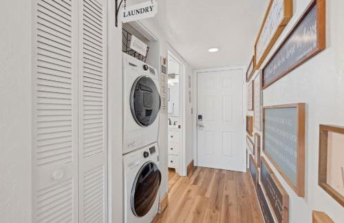 Spend Your Vacation in Luxury with Pool Views - Foto 13