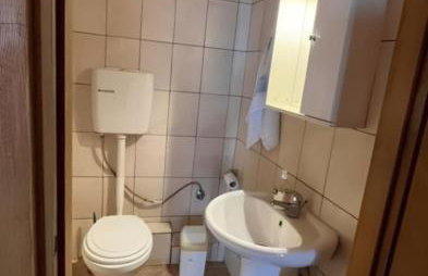 VILLA PEPONI Spacious Traditional Villa with Garden - BBQ & Private Parking - Photo 74