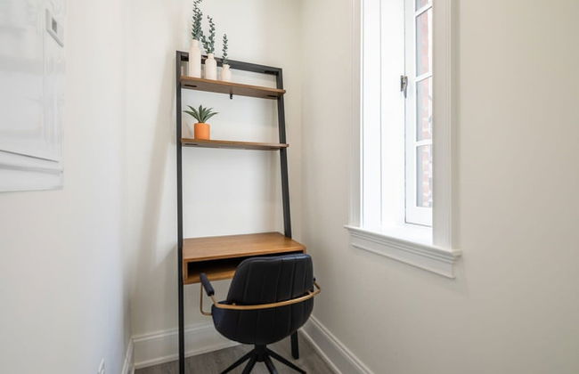 Sosuite 1BR Apt w W/d, Desk Alcove - Photo 12