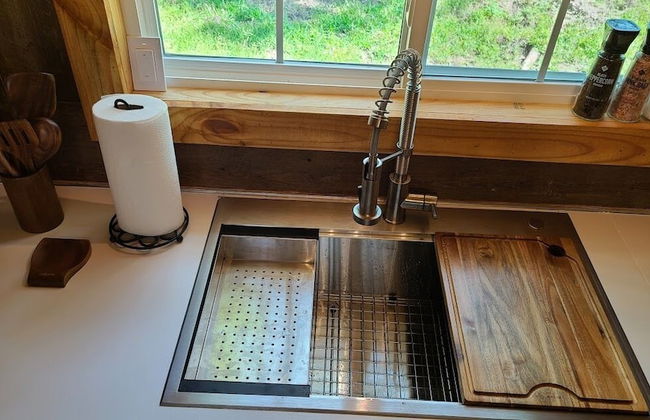 Back in Time 1940s Lake View House - Photo 4