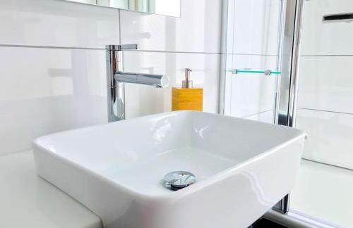 Schöne, neue Ferienwohnung am Rhein und mit Balkon - Foto 3