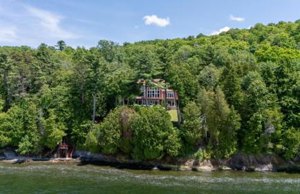 Rustic-modern Lake House in Milton Near Burlington and Eagle Mountain - Foto 7