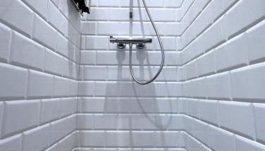 Hypercentre Appart 2 à 4 pers, Calme & Cosy avec Terrasse Privée - Photo 3, Shower