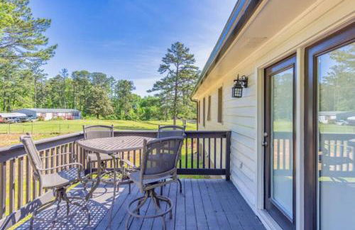 Sleeps 8, Lake Lanier Hidden Gem - Foto 11