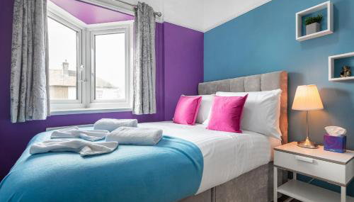 Welcome to Northview House Stylish 4 Bedroom Home in Southend by Jesswood Properties Contractors Corporates Relocation Stays Long Stays Welcome - Foto 3, towels