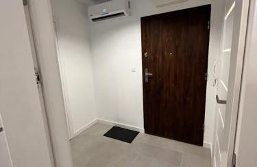 Apartament Julia 1-3 os Starowapiennikowa 42a z balkonem, klimatyzacją i miejscem parkingowym - Photo 10