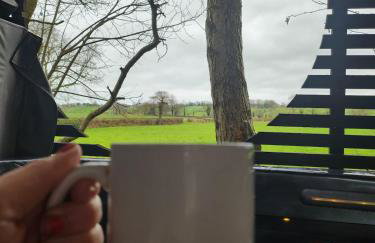 ADULT ONLY relax escape apartment hottub - Foto 30