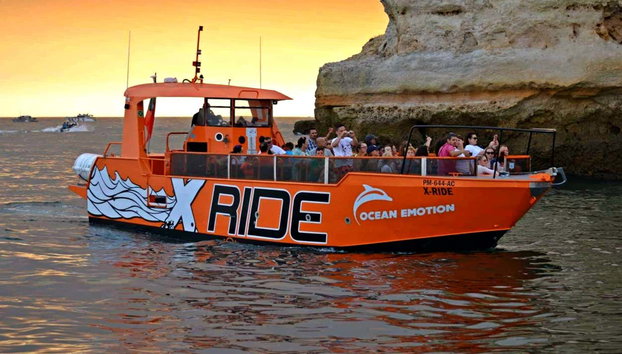 Balade en bateau dans les grottes de l'Algarve au coucher de soleil - Photo 5, Coucher de soleil à Albufeira