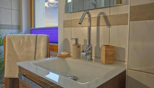 Ferienwohnung “Mount Meißner” - Foto 4, Garden view