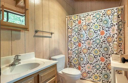 Tarnhouse Lakefront Cottage - Foto 26