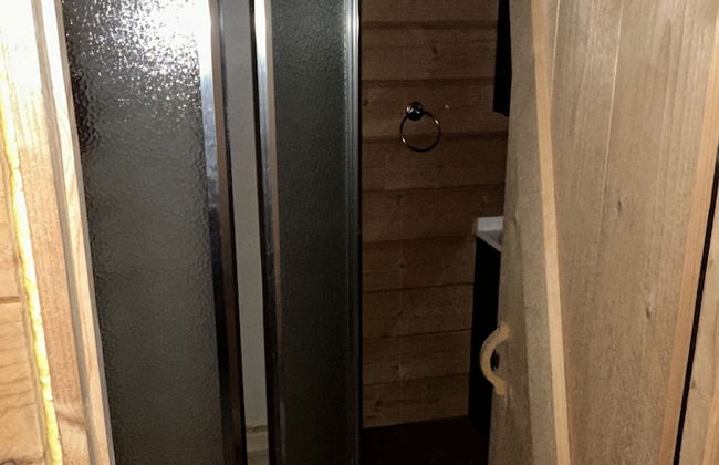 Edna Bay Cabins - Foto 9