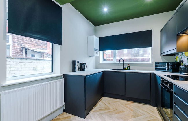 Salford Sanctuary 5 Bed House - Foto 23