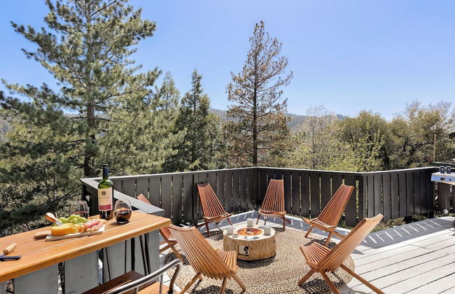 The Matterhorn Manor by Avantstay Harry Potter Inspired A-frame Home w/ Hot Tub & Views - Foto 6