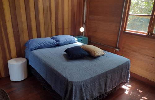 Chalé aconchegante a 50m da Praia - Ubatumirim - Foto 2