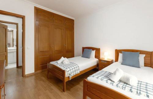 Casa das Grutas - Spacious villa with private parking - Photo 7