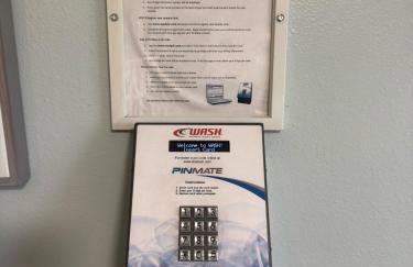 Oceanfront 2 BR w Pool & Parking 234 - Foto 52