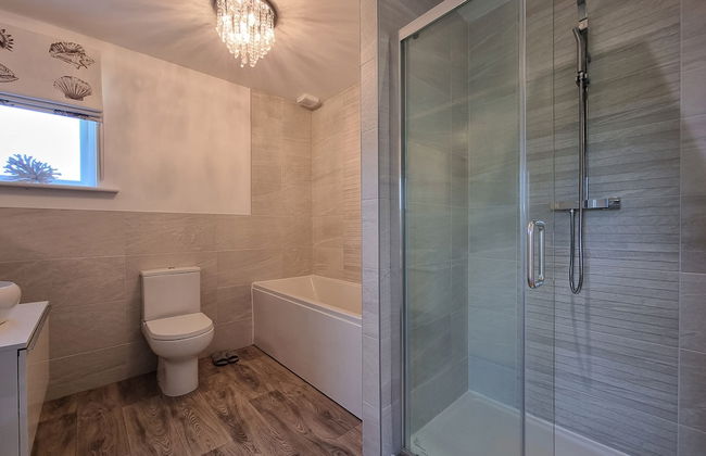 Plas Gwyrch Gatehouse - Foto 20