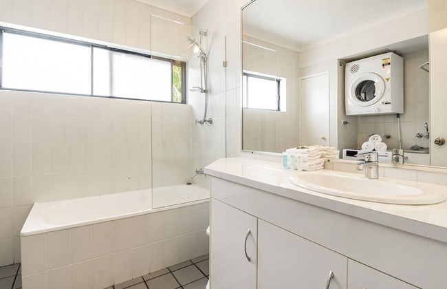 Cape Apartments - Photo 17