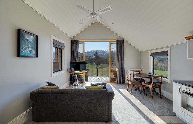 Manata Lodge - Photo 10