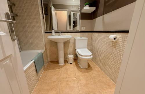 Pambnb - Bright Family Flat with Pools & Large Outdoor Space - Foto 20