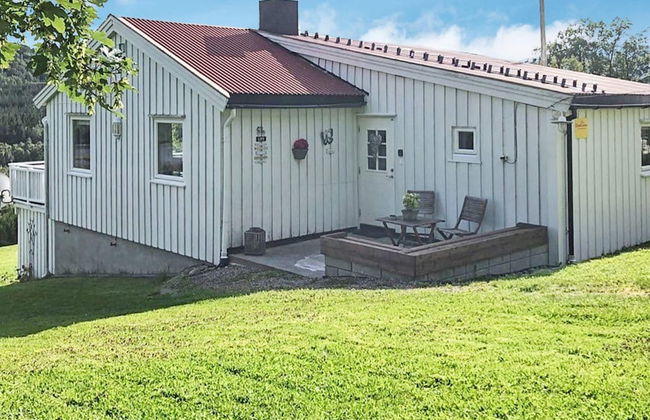 6 Person Holiday Home in Averoy - Foto 49