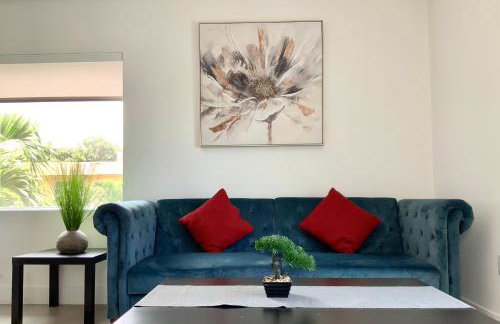 Spacious entire Apartment with Free Parking - Foto 48