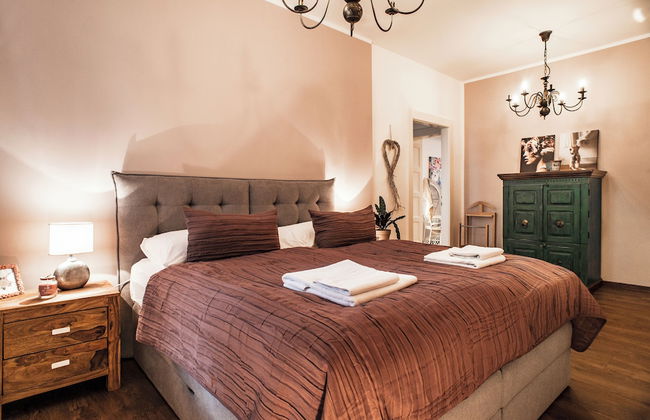 STING Boutique Apartments - Photo 7