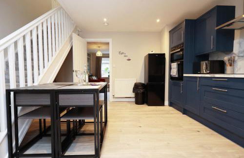 Perfect Booking 2 Bed Home in Merthyr Tydfil - Photo 7