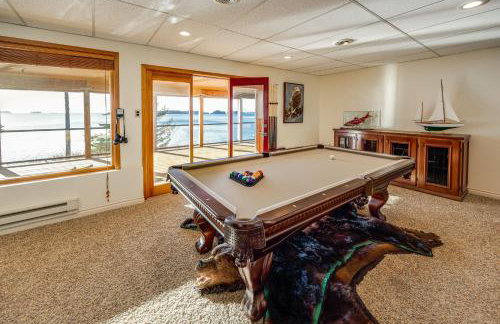 Hot Tub and Whale Watching! Scenic Sitka Escape - Foto 2