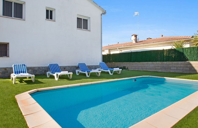 Belvilla by OYO Nona - Photo 18