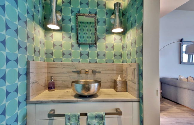 Langley Waterfront Condo by Avantstay A+ Views - Photo 14