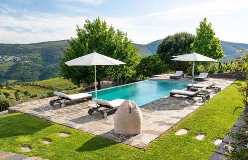 Casa do Vale - Retreat in the Douro Vineyards - Photo 1