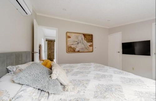 EV Serene Modern Cozy Waterfront Fireplace Cottage - Foto 20