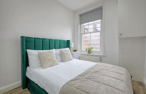 The Nook - Wanstead gem! Bright, cosy & immaculate 1 bed apartment on the high street! - Foto 3