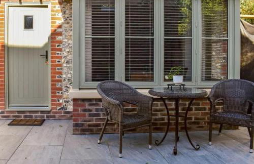 Blundens Holiday Lets - Ffos Las - Photo 1