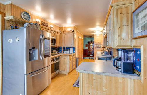 Tacoma Home on Steilacoom Lake with Dock! - Foto 9