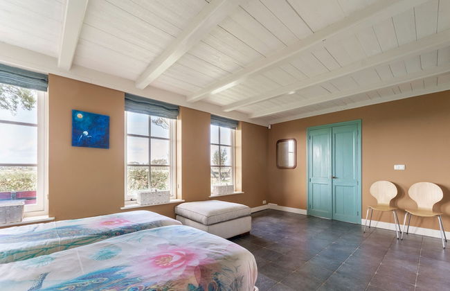 Spacious Holiday Home De Pauwenhof - Photo 4