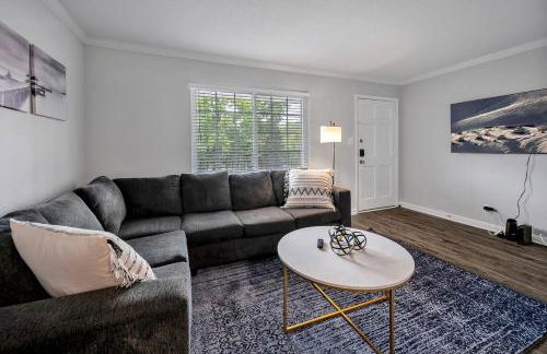 Minimal 1BR in the Heart of Durham - 2nd Floor - Foto 8