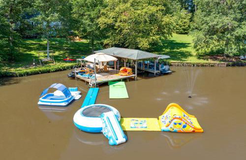 Waterfront Sparta Home with Game Room and Fire Pit! - Foto 43