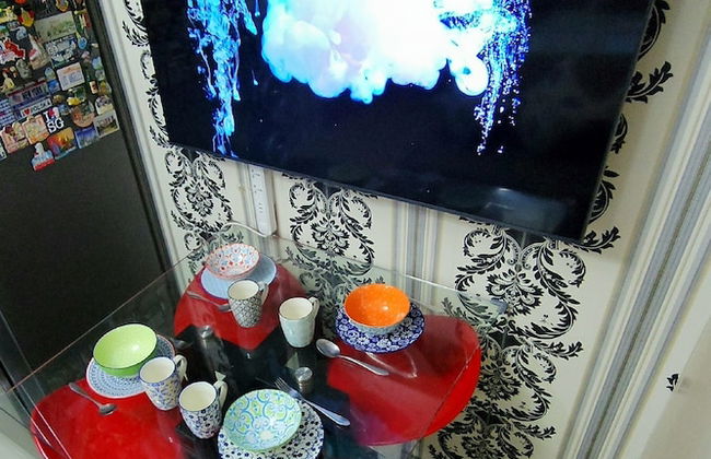 High-Tech Studio at Grass Residences -2 persons only, Quezon City - Foto 29