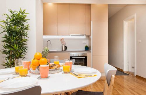 Luxury Main Square Apartments - Photo 26