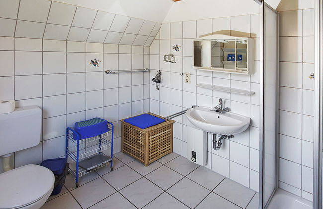 2 bedroom House in Wurster Nordseeküste with garden and terrace - Photo 12