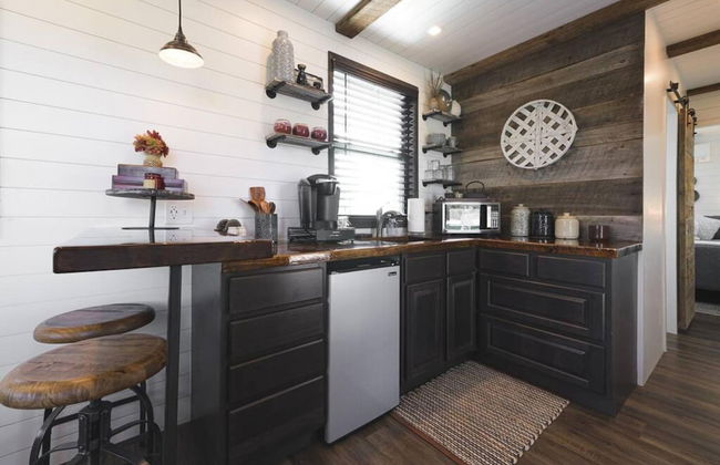 The Blue Ridge Container Tiny Home in the Country - Foto 10