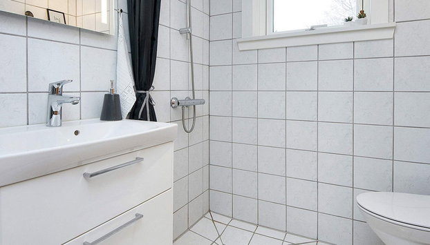 4 Star Holiday Home in Fano - Foto 5, Badezimmer