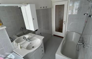 Dolce Vita - Fantastic view -Free Wi-fi & late check-out - Foto 35