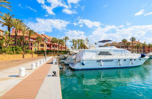 YOLO Spaces - Sotogrande Marina Duo Apartment - Foto 65