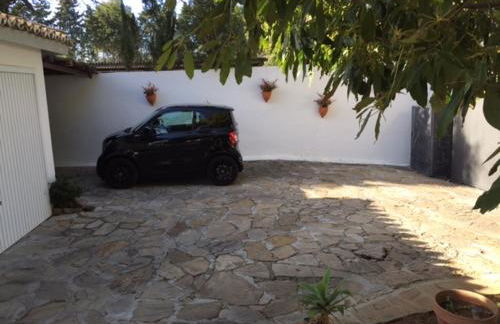 Villa with Heated Pool and Jacuzzi close to Puerto Banus and Beach - Photo 70