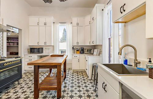 Barclay Klum House by WanderLodges - Foto 2